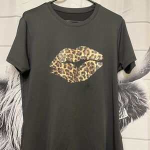 Leopard Print Lips Graphic T-Shirt